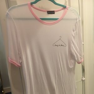 “Hang in there” soft white tee